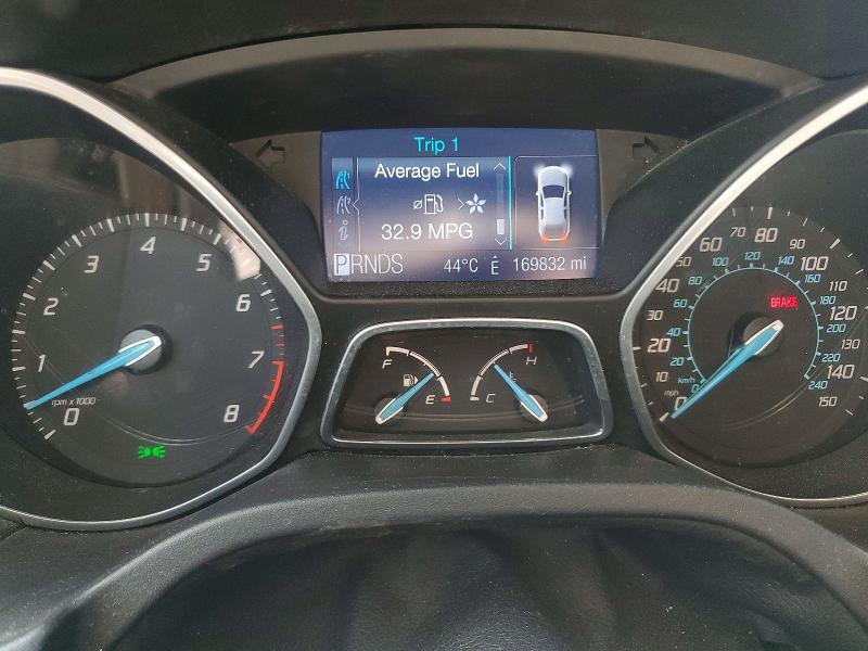 61172806 :رقم المزاد ، 1FAHP3H23CL180167 vin ، 2012 Ford Focus مزاد بيع