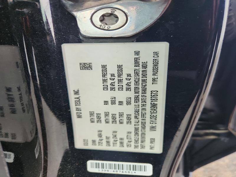 60488536 :رقم المزاد ، 5YJ3E1EA9NF187673 vin ، 2022 Tesla Model 3 مزاد بيع