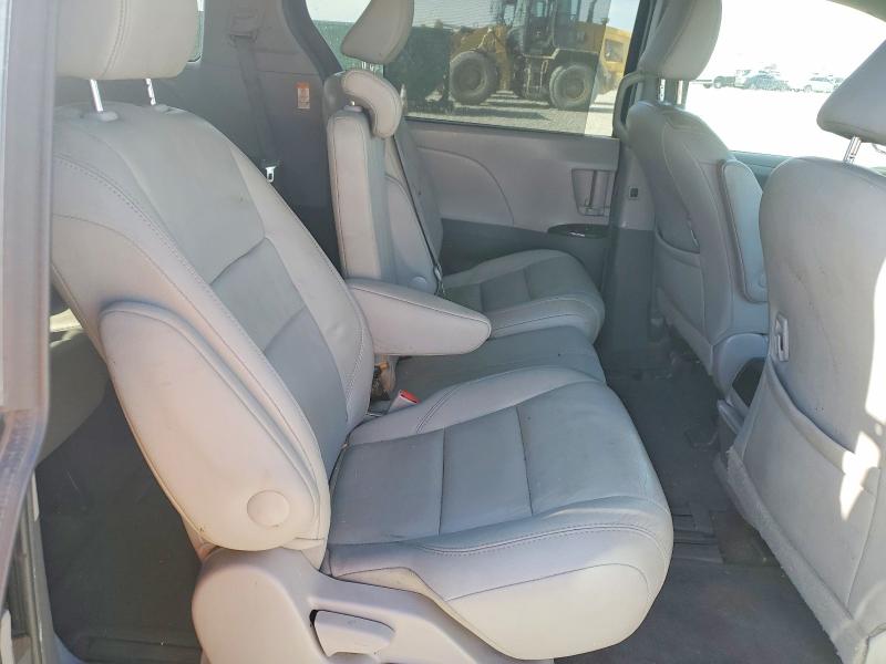 2015 Toyota Sienna მანქანა იყიდება აუქციონზე, vin: 5TDYK3DC9FS584861, აუქციონის ნომერი: 59921686