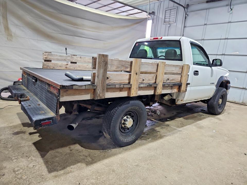 62004856 :رقم المزاد ، 1GBHK34U86E133214 vin ، 2006 Chevrolet Silverado مزاد بيع
