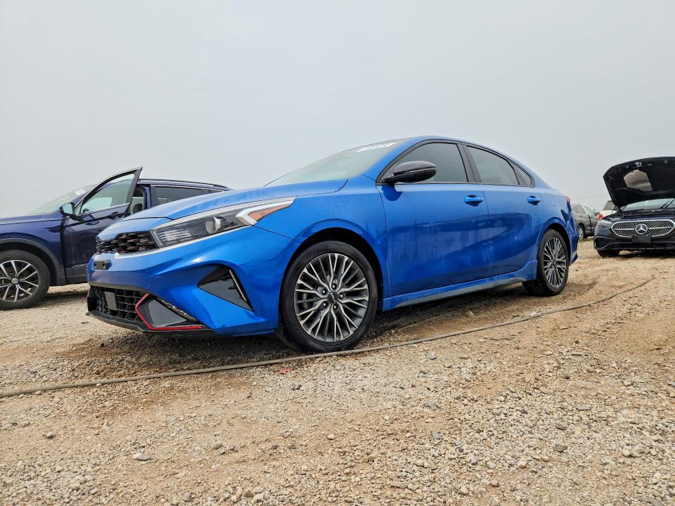 61069256 :رقم المزاد ، 3KPF54AD9PE538184 vin ، 2023 Kia Forte مزاد بيع