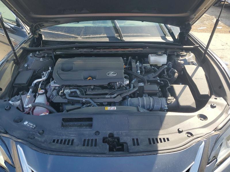 60647976 :رقم المزاد ، 58ADA1C17RU049294 vin ، 2024 Lexus Es 300h مزاد بيع