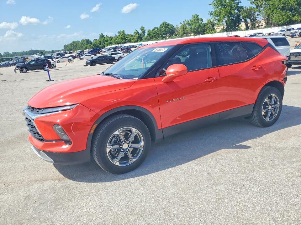 2026 Chevrolet Blazer მანქანა იყიდება აუქციონზე, vin: 3GNKBCR47TS147639, აუქციონის ნომერი: 61541796