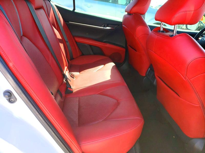 Продажа на аукционе авто 2021 Toyota Camry, vin: 4T1K61AK9MU541054, номер лота: 62748196