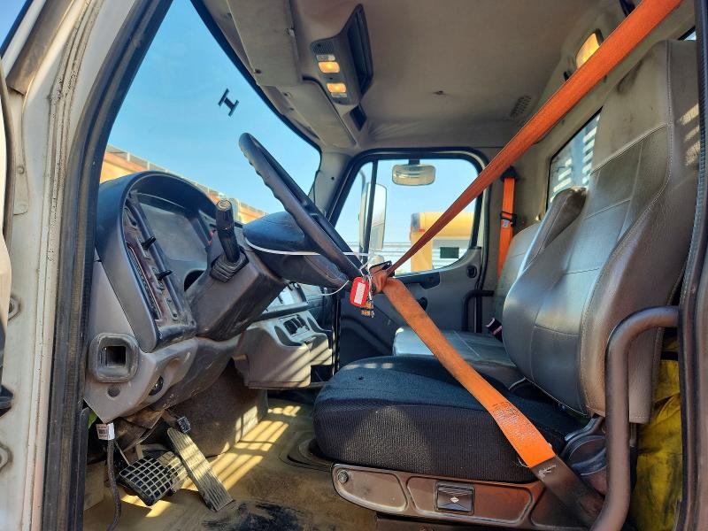 Aukcja sprzedaży 2015 Freightliner M2, vin: 1FVHCYCY8FHFZ9659, numer aukcji: 60390736