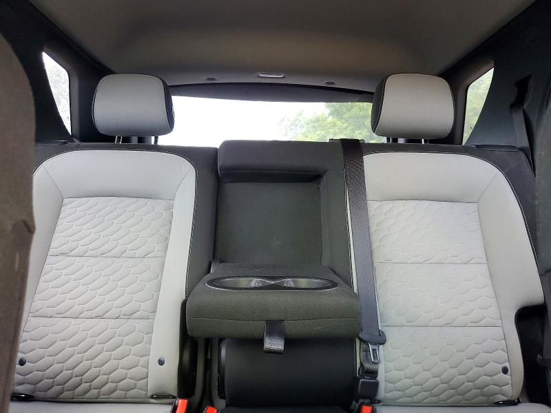 2018 Chevrolet Equinox მანქანა იყიდება აუქციონზე, vin: 2GNAXHEV4J6111864, აუქციონის ნომერი: 85615075