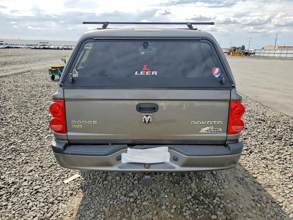 61244126 :رقم المزاد ، 1D7RW3GP7BS598790 vin ، 2011 Dodge Dakota مزاد بيع