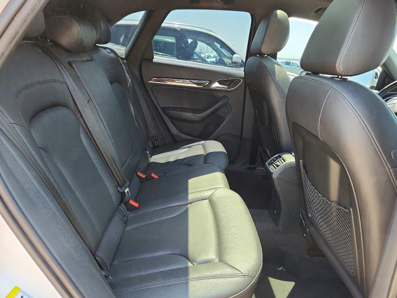 Продаж на аукціоні авто 2015 Audi Q3, vin: WA1EFCFSXFR007325, номер лоту: 59370766