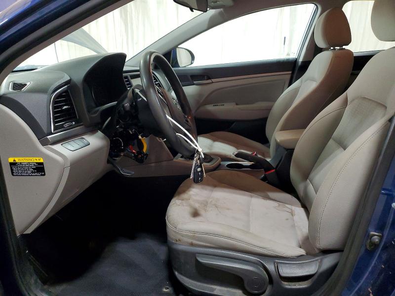 61031736 :رقم المزاد ، 5NPD84LF3HH107432 vin ، 2017 Hyundai Elantra مزاد بيع