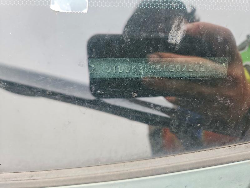 61862106 :رقم المزاد ، 5TDDK3DC6ES072021 vin ، 2014 Toyota Sienna مزاد بيع