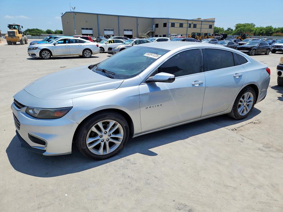 62041226 :رقم المزاد ، 1G1ZE5ST3HF157598 vin ، 2017 Chevrolet Malibu مزاد بيع