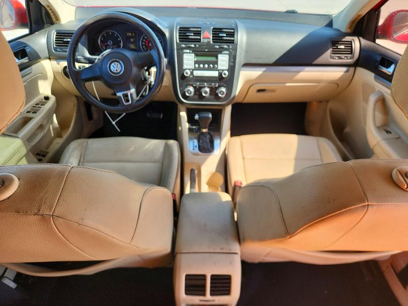 Продаж на аукціоні авто 2010 Volkswagen Jetta, vin: 3VWRZ7AJ2AM095105, номер лоту: 62419356