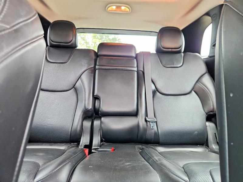 61882826 :رقم المزاد ، 1C4PJMJS4HW656486 vin ، 2017 Jeep Cherokee مزاد بيع