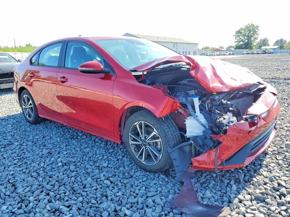 2023 Kia Forte მანქანა იყიდება აუქციონზე, vin: 3KPF24AD7PE512952, აუქციონის ნომერი: 62946476