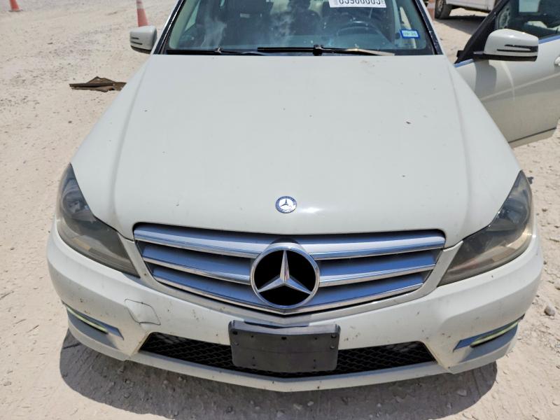 85980005 :رقم المزاد ، WDDGF8BB0CR192004 vin ، 2012 Mercedes-benz C مزاد بيع