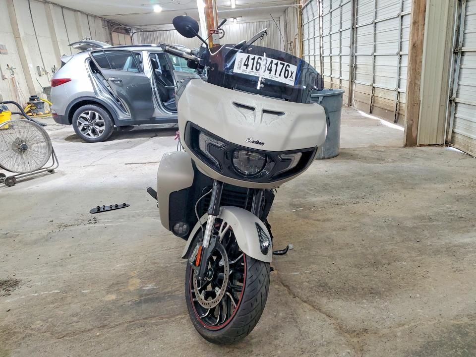 41634176 :رقم المزاد ، 56KLDFRR8P3421134 vin ، 2023 Indian Motorcycle Co. Pursuit مزاد بيع