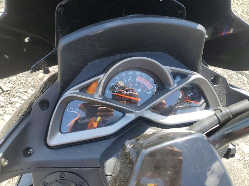 59603876 :رقم المزاد ، H0DTAEFW2SX112701 vin ، 2025 Genuine Scooter Co. Scooter مزاد بيع