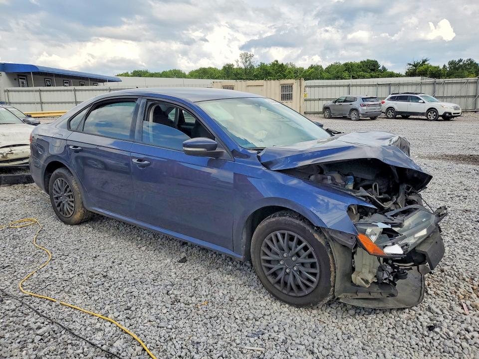 2013 Volkswagen Passat მანქანა იყიდება აუქციონზე, vin: 1VWAP7A33DC028569, აუქციონის ნომერი: 59966526