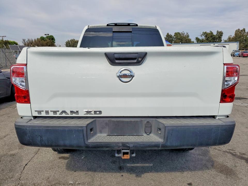 Продажа на аукционе авто 2017 Nissan Titan Xd, vin: 1N6BA1F11HN512017, номер лота: 60890356