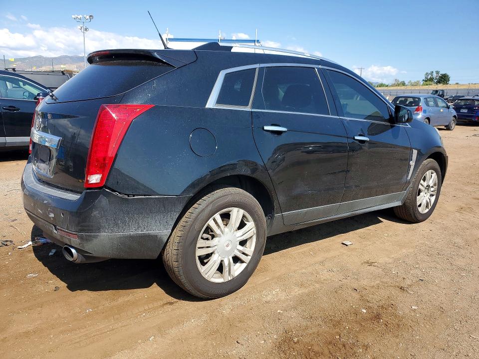 60824646 :رقم المزاد ، 3GYFNAEY5AS638314 vin ، 2010 Cadillac Srx مزاد بيع