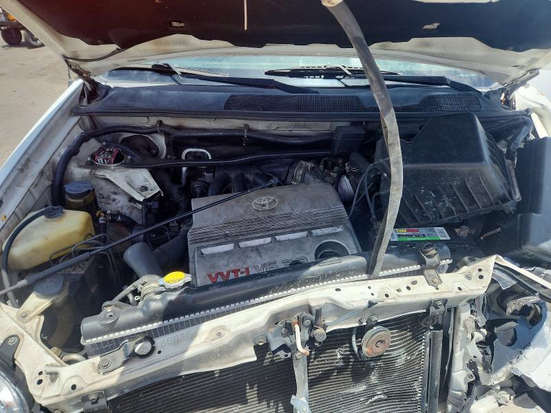 61414126 :رقم المزاد ، JTEDP21A050058483 vin ، 2005 Toyota Highlander مزاد بيع