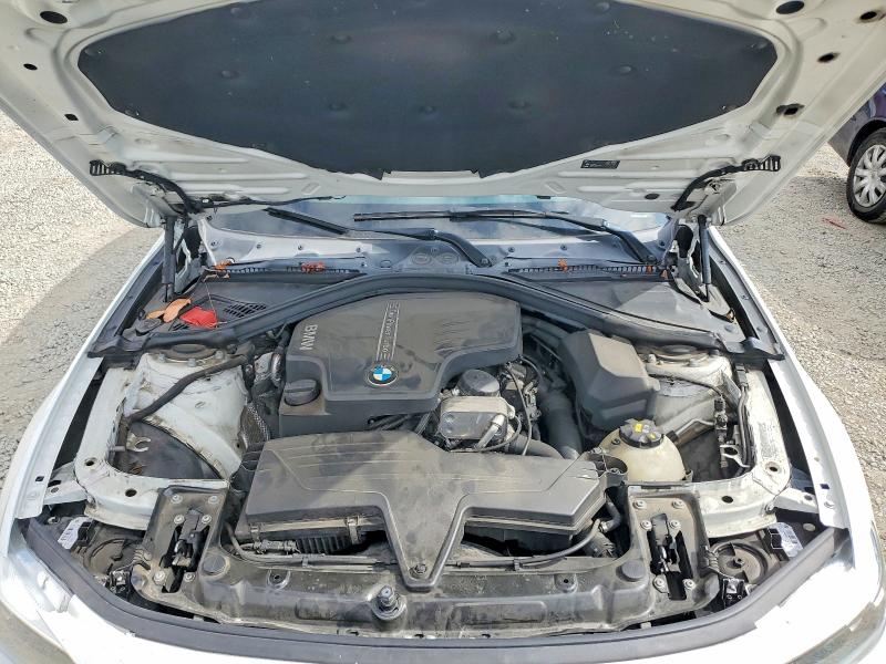 59338666 :رقم المزاد ، WBA8E9G57GNT44798 vin ، 2016 Bmw 328 مزاد بيع