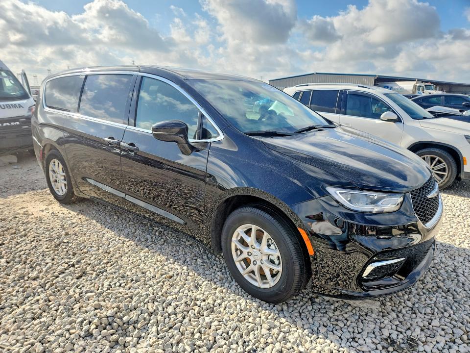 2026 Chrysler Pacifica მანქანა იყიდება აუქციონზე, vin: 2C4RC1BG6TR196583, აუქციონის ნომერი: 62444136