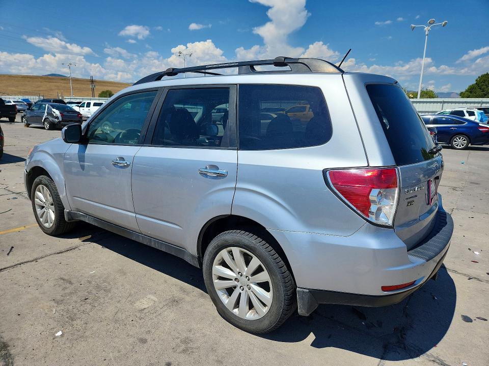 62527176 :رقم المزاد ، JF2SHADC3DH439942 vin ، 2013 Subaru Forester مزاد بيع