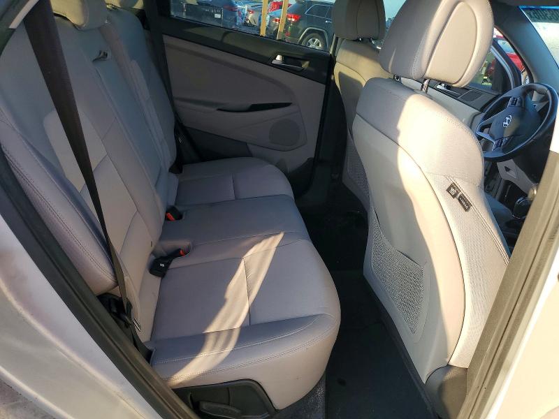 62308306 :رقم المزاد ، KM8J33A27HU550339 vin ، 2017 Hyundai Tucson مزاد بيع