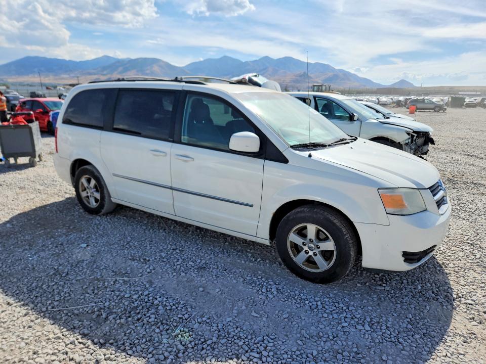Продажа на аукционе авто 2010 Dodge Grand Caravan, vin: 2D4RN5D1XAR408301, номер лота: 61431826