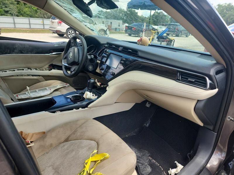2019 Toyota Camry მანქანა იყიდება აუქციონზე, vin: 4T1B11HK4KU171438, აუქციონის ნომერი: 59572986