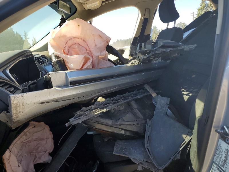 60985936 :رقم المزاد ، 3FA6P0HD2HR275206 vin ، 2017 Ford Fusion مزاد بيع