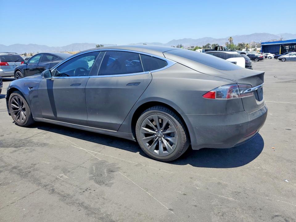 Aukcja sprzedaży 2018 Tesla Model S, vin: 5YJSA1E28JF249915, numer aukcji: 60084386