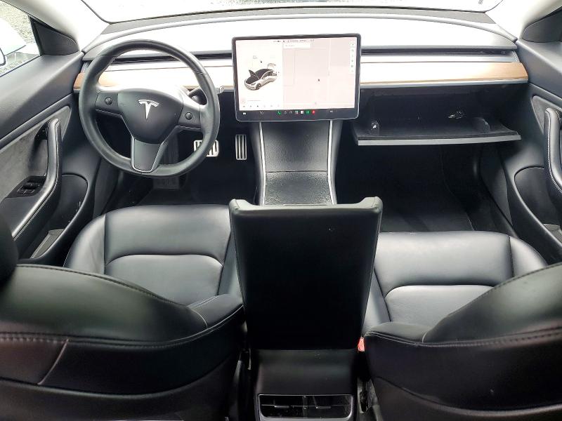 Продажа на аукционе авто 2018 Tesla Model 3, vin: 5YJ3E1EA9JF062439, номер лота: 61696536