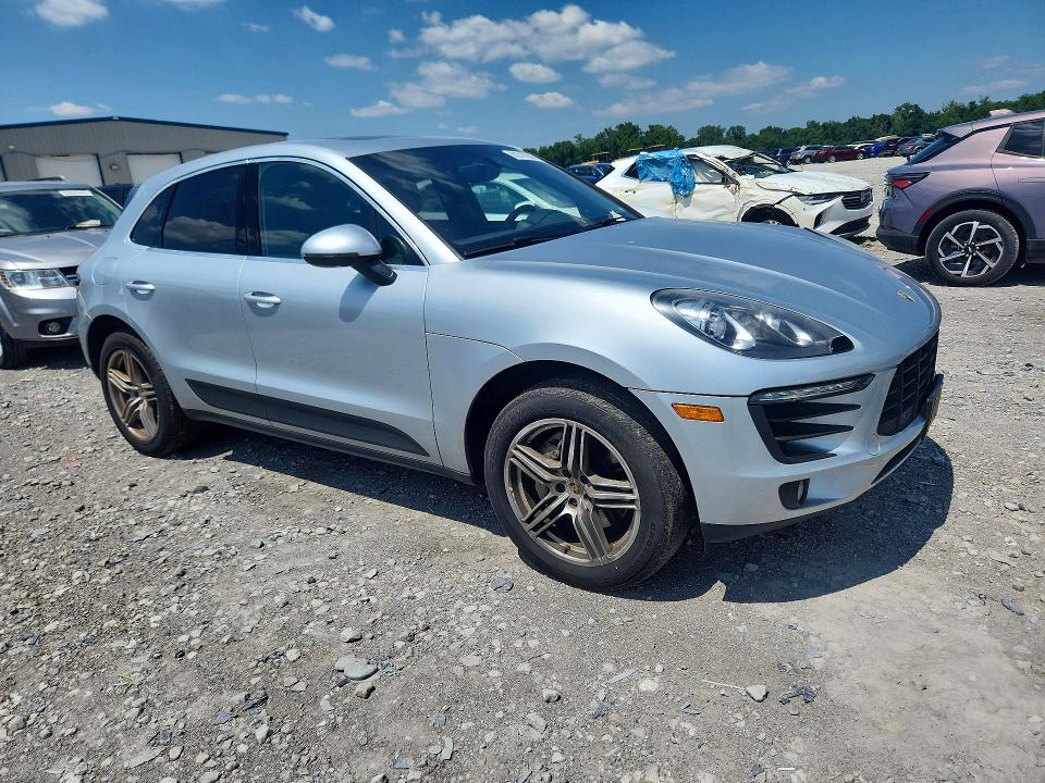 Продаж на аукціоні авто 2016 Porsche Macan, vin: WP1AB2A55GLB58846, номер лоту: 60318286