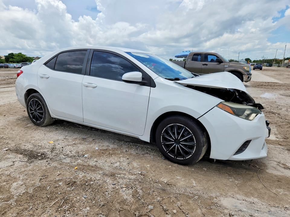 Продаж на аукціоні авто 2015 Toyota Corolla, vin: 5YFBURHE2FP241932, номер лоту: 60323356