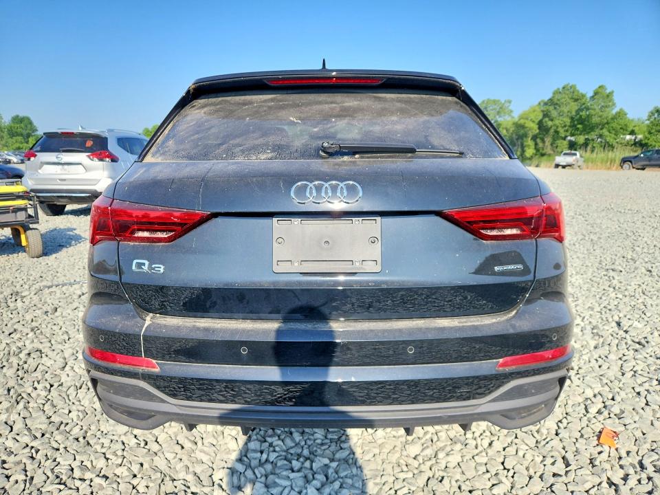 58924346 :رقم المزاد ، WA1DECF39R1198309 vin ، 2024 Audi Q3 مزاد بيع