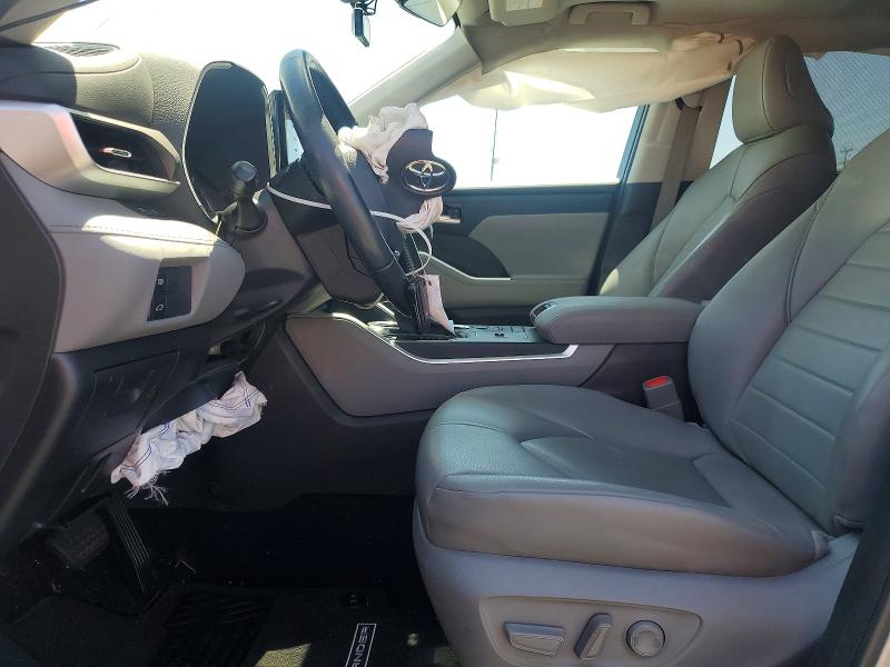 61984796 :رقم المزاد ، 5TDHBRCH5NS557834 vin ، 2022 Toyota Highlander Hybrid مزاد بيع