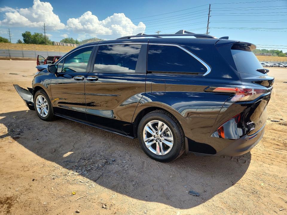 61640616 :رقم المزاد ، 5TDJSKFC7RS141492 vin ، 2024 Toyota Sienna مزاد بيع
