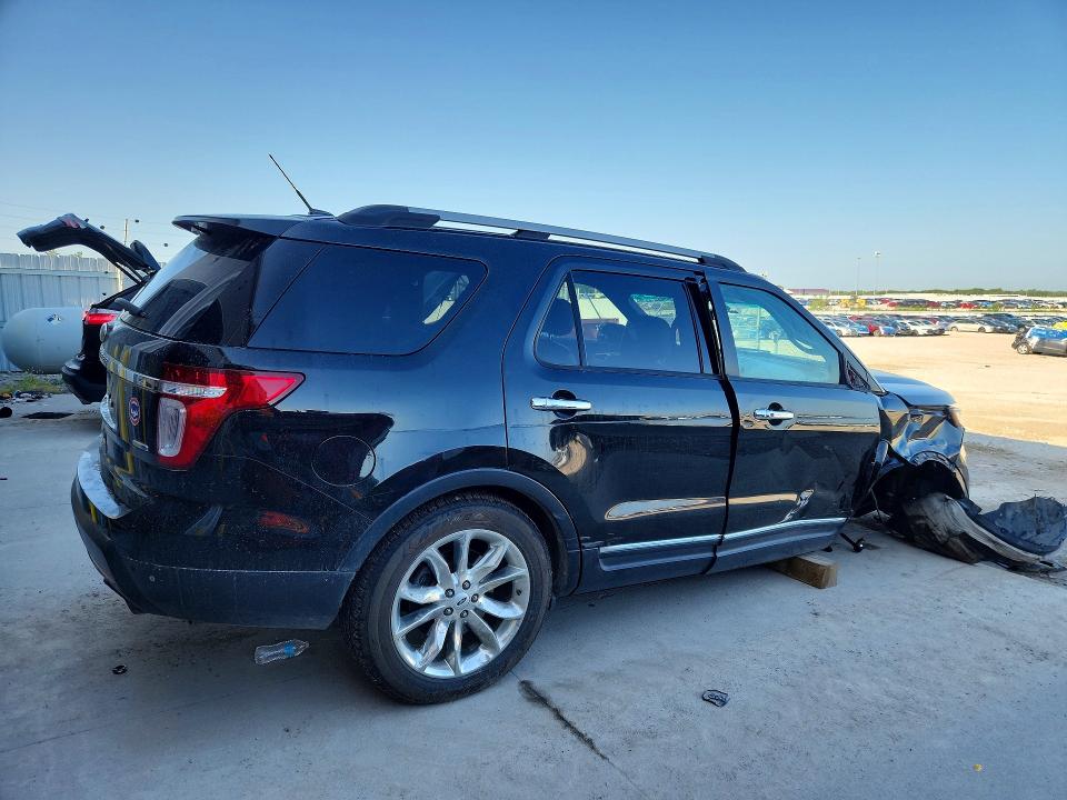 Продаж на аукціоні авто 2013 Ford Explorer, vin: 1FM5K8F81DGC14922, номер лоту: 61122066
