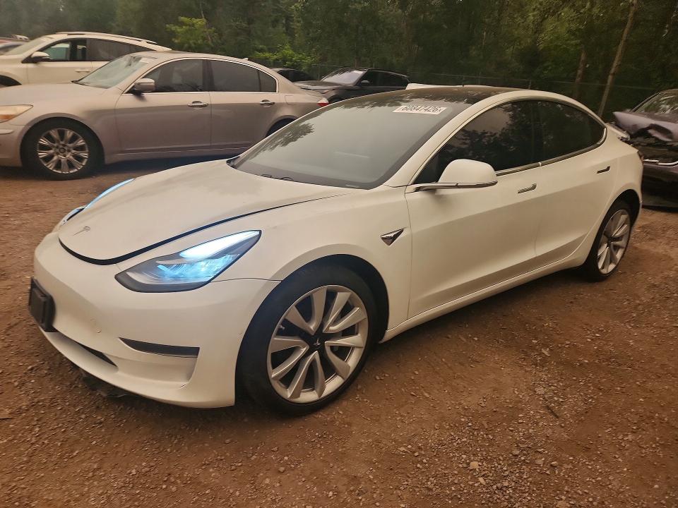 2019 Tesla Model 3 მანქანა იყიდება აუქციონზე, vin: 5YJ3E1EAXKF480414, აუქციონის ნომერი: 60847426