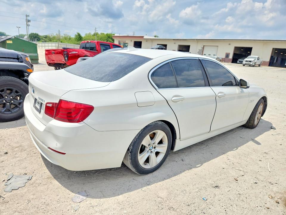 Продаж на аукціоні авто 2011 Bmw 528, vin: WBAFR1C56BC743726, номер лоту: 60195926