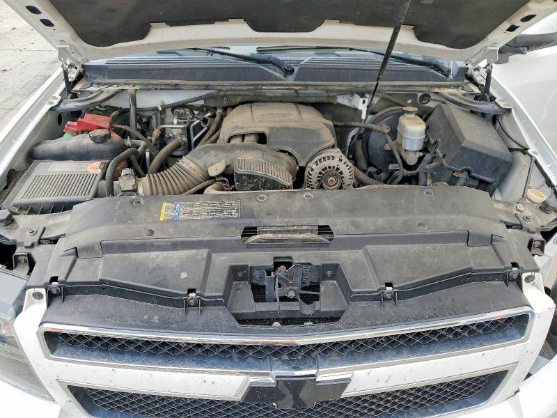 61215976 :رقم المزاد ، 1GNUKJE33AR262099 vin ، 2010 Chevrolet Suburban مزاد بيع