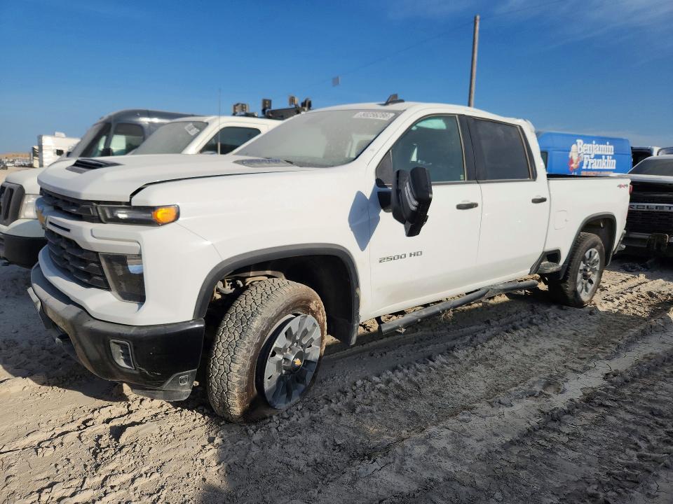 2024 Chevrolet Silverado მანქანა იყიდება აუქციონზე, vin: 2GC4YMEY6R1249677, აუქციონის ნომერი: 50256286
