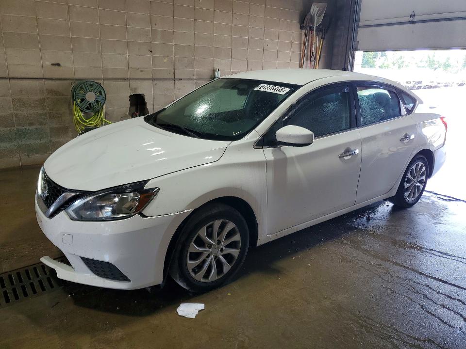 Продаж на аукціоні авто 2018 Nissan Sentra, vin: 3N1AB7AP4JL658981, номер лоту: 61376466