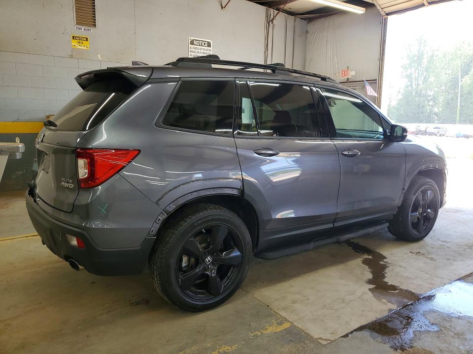 58883876 :رقم المزاد ، 5FNYF8H08KB003835 vin ، 2019 Honda Passport مزاد بيع