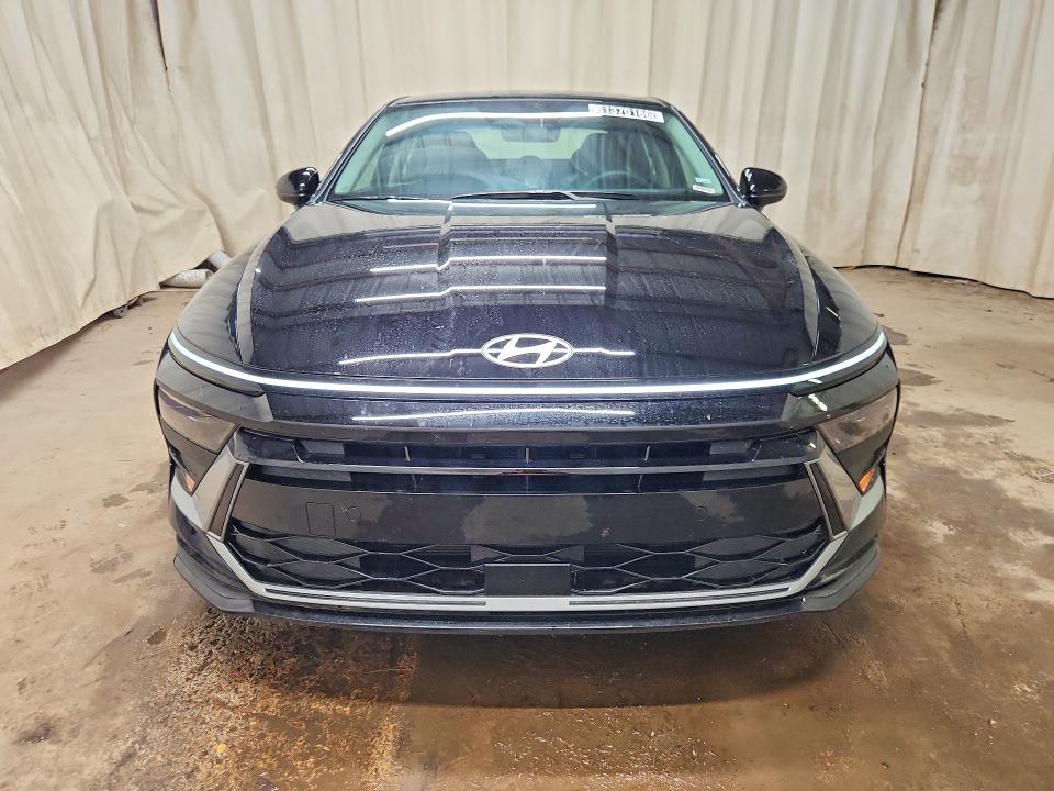 61370186 :رقم المزاد ، KMHL24JJ8TA172714 vin ، 2026 Hyundai Sonata Hybrid مزاد بيع