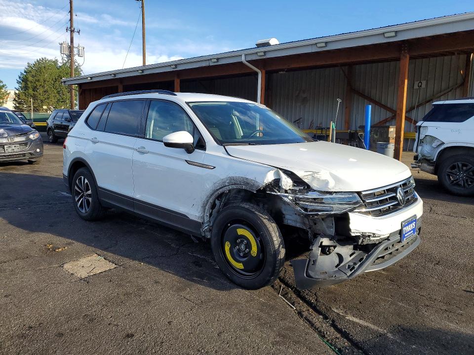 63138596 :رقم المزاد ، 3VVFB7AX5RM173419 vin ، 2024 Volkswagen Tiguan مزاد بيع
