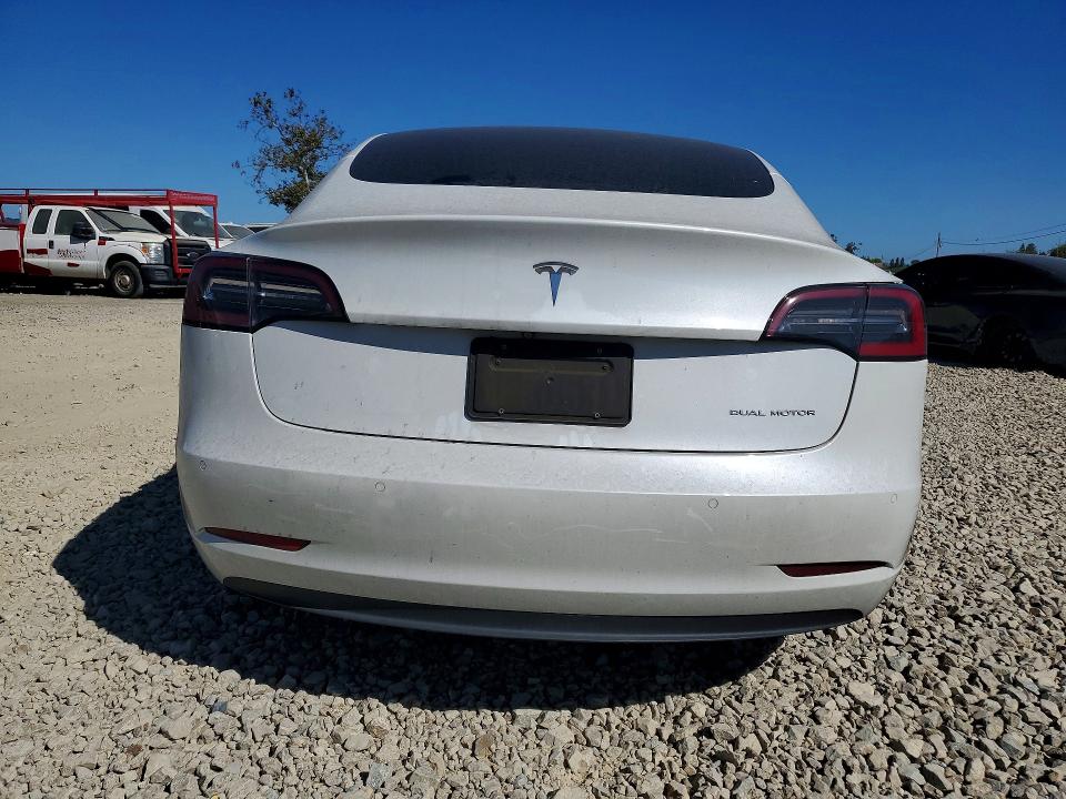 2020 Tesla Model 3 მანქანა იყიდება აუქციონზე, vin: 5YJ3E1EB4LF665956, აუქციონის ნომერი: 61551606