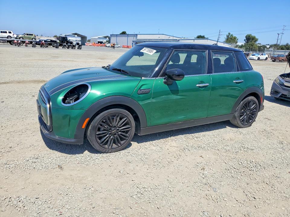 Продажа на аукционе авто 2022 Mini Cooper, vin: WMW33DK08N2R94303, номер лота: 59718986